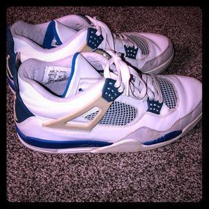 Jordan Retro 4